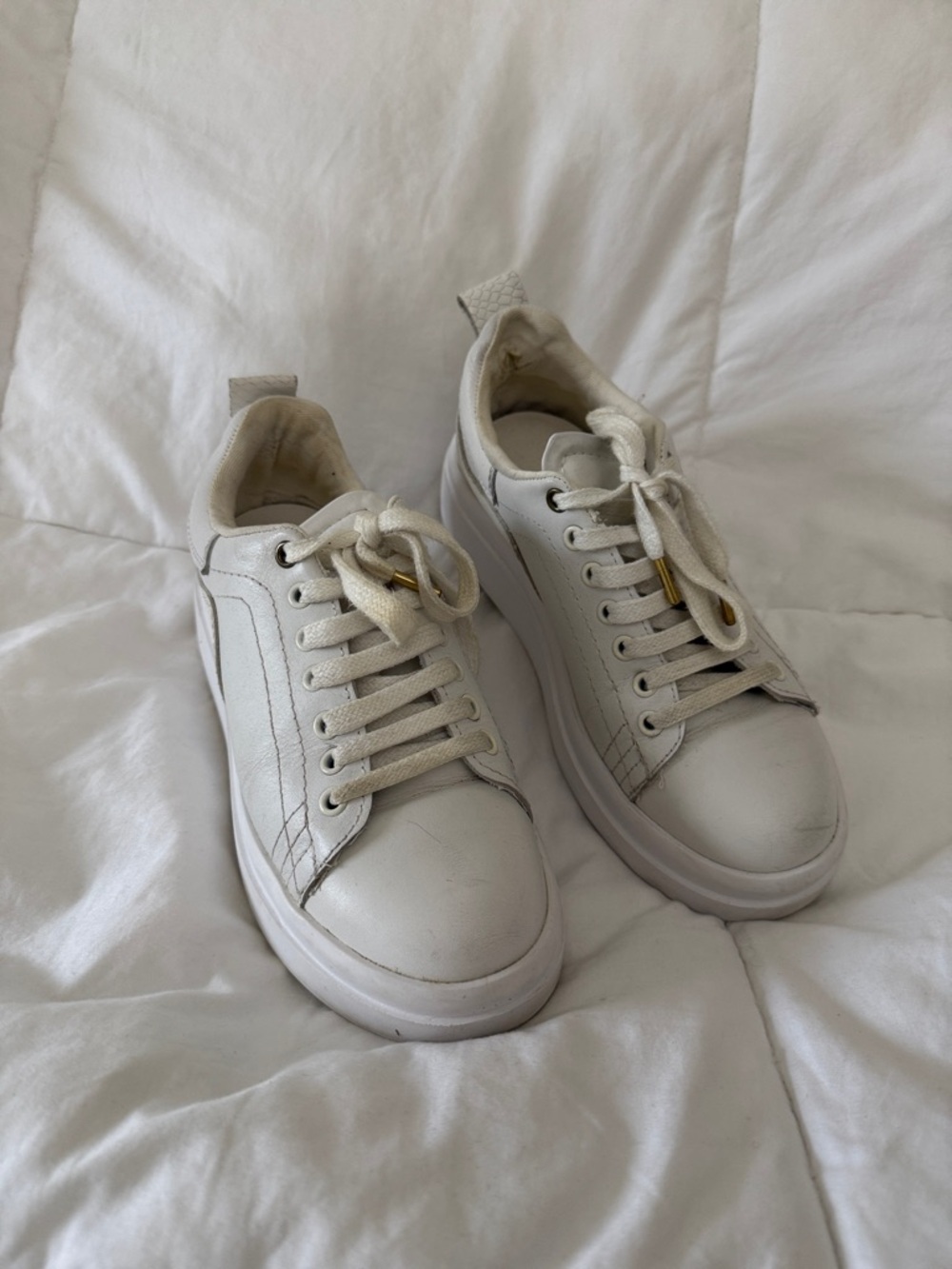 Zara White Platform Lace-Up Sneakers with Gold Eyelet Accent